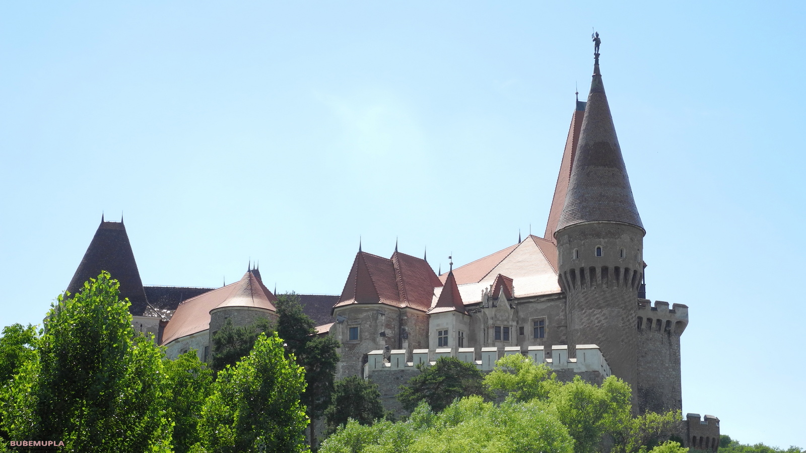 Chapter 17 in which we visit Corvin Castle